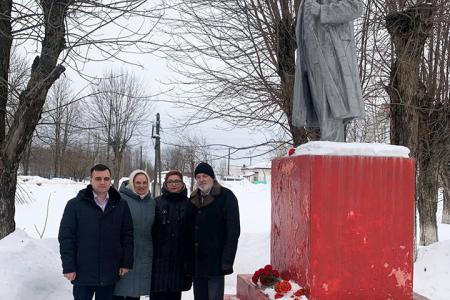 Доверенные лица кандидата в Президенты Николая Харитонова провели серию встреч с жителями Лухского района Ивановской области