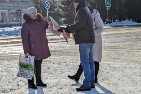 Псковский обком КПРФ продолжает агитационные рейды