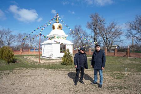 Заместитель Председателя Народного Хурала Калмыкии Николай Нуров побывал в Яшалтинском и Приютненском районах