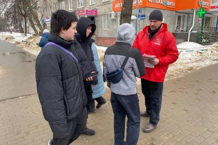 Нижегородские коммунисты провели ряд пикетов в поддержку кандидата от КПРФ Николая Харитонова