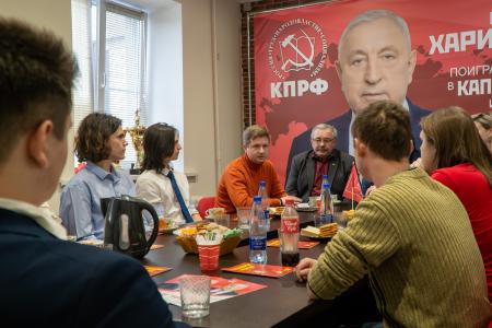 Н.Н. Иванов встретился со студентами высших и средних специальных учебных заведений