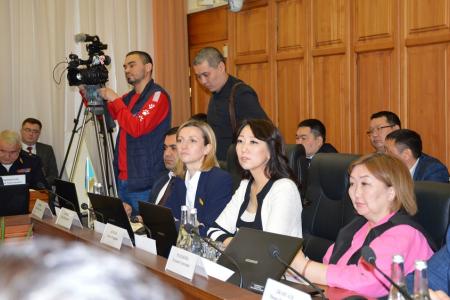 Члены фракции КРО КПРФ в Народном Хурале Калмыкии приняли активное участие в пятой сессии парламента республики