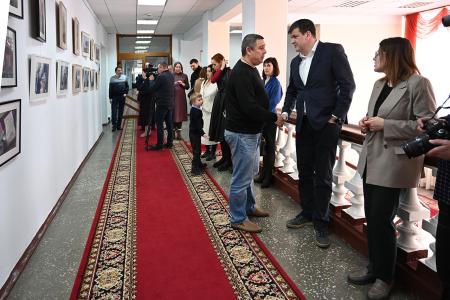 В Тюмени открылась фотовыставка, посвящённая памяти военкора Ростислава Журавлёва