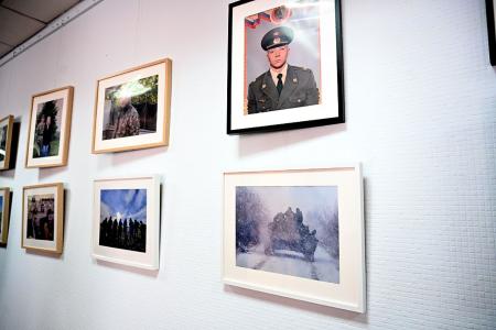 В Тюмени открылась фотовыставка, посвящённая памяти военкора Ростислава Журавлёва