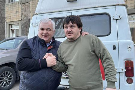 Делегация во главе с К.К. Тайсаевым работает в Донецкой Народной Республике