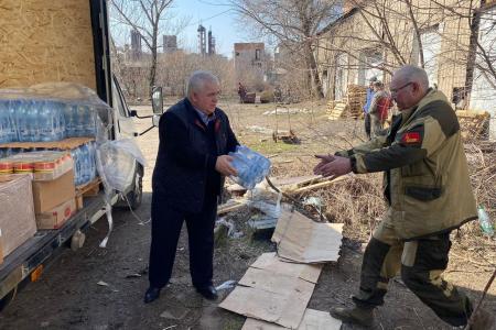 Делегация во главе с К.К. Тайсаевым работает в Донецкой Народной Республике