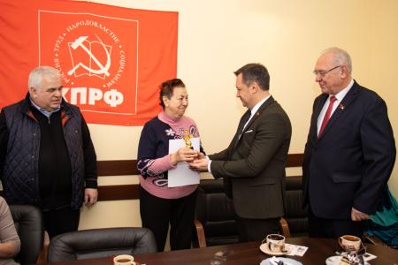 Делегация КПРФ во главе с К.К. Тайсаевым продолжила работу в Донецкой Народной Республике