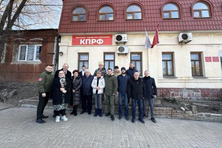 Делегация КПРФ во главе с К.К. Тайсаевым продолжила работу в Донецкой Народной Республике