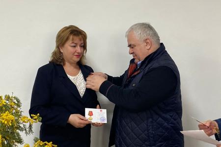 Делегация КПРФ во главе с К.К. Тайсаевым работает в Луганской Народной Республике