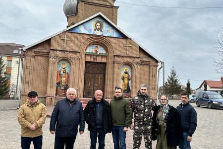 Делегация КПРФ во главе с К.К. Тайсаевым работает в Луганской Народной Республике