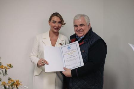 Делегация КПРФ во главе с К.К. Тайсаевым работает в Луганской Народной Республике