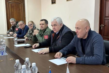 Делегация КПРФ во главе с К.К. Тайсаевым продолжает работу в Луганской Народной Республике
