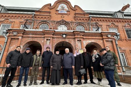 Делегация КПРФ во главе с К.К. Тайсаевым продолжает работу в Луганской Народной Республике