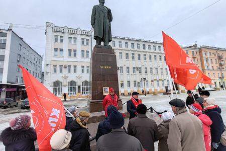 Коммунисты города Иваново почтили память И.В. Сталина