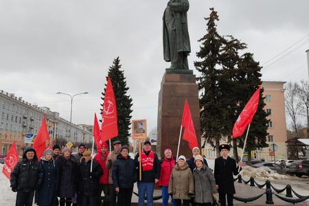 Коммунисты города Иваново почтили память И.В. Сталина