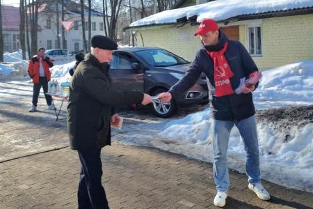 Тверской областной комсомол ведет активную агитацию за Н.М. Харитонова