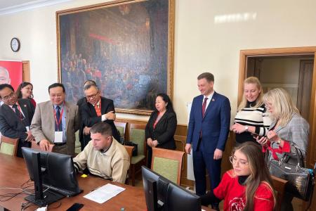 Штаб группы «Красный контроль» посетили иностранные наблюдатели
