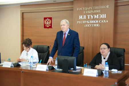 Виктор Губарев: «Библиотечное дело — это культурная безопасность нашей страны»