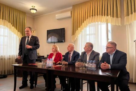 Кандидат в Президенты РФ от КПРФ Николай Харитонов посетил ЗАО «Щёлковохлеб» в Подмосковье