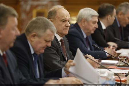 Депутаты фракции КПРФ в Госдуме во главе с Г.А. Зюгановым встретились с Михаилом Мишустиным