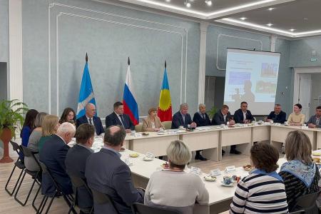 Состоялся совместный выезд губернатора Алексея Русских и сенатора РФ Айрата Гибатдинова в Кузоватовский район Ульяновской области