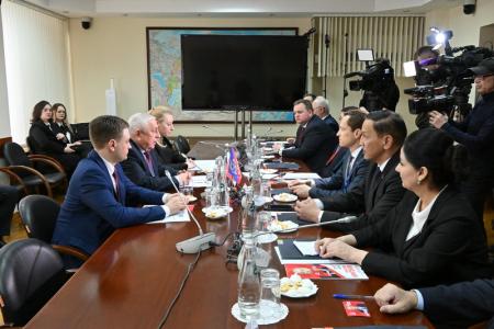 Н.М. Харитонов встретился в Москве с международными наблюдателями от ПА ОДКБ