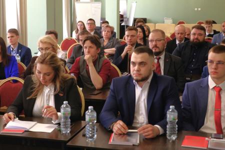 Дмитрий Новиков: За первые 10 лет работы Центр политической учёбы провел подготовку свыше 1700 слушателей