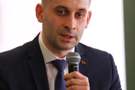 Дмитрий Новиков: За первые 10 лет работы Центр политической учёбы провел подготовку свыше 1700 слушателей