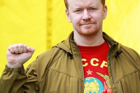 Москва. Леонид Зюганов провёл субботник в защиту Жулебинского леса