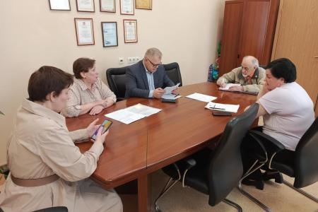 Руководитель фракции КПРФ в Мособлдуме Александр Наумов провел прием граждан в Домодедове