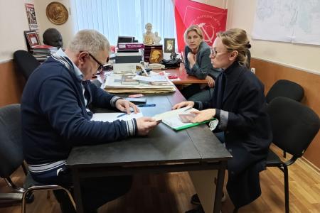 Руководитель фракции КПРФ в Мособлдуме Александр Наумов провел прием граждан в Видном