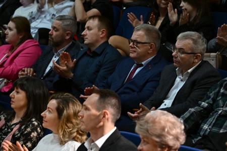 Заместитель Председателя Мособлдумы Александр Наумов принял участие в праздновании Дня труда и Дня местного самоуправления в Видном
