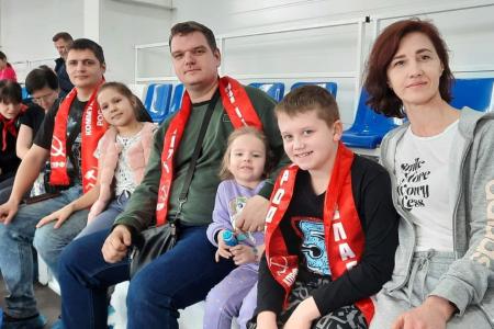 На чемпионате Великого Новгорода по мини-футболу победила “Энергия КПРФ"