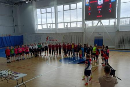 На чемпионате Великого Новгорода по мини-футболу победила “Энергия КПРФ"