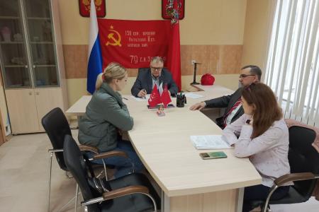 Московская область. Депутат КПРФ Александр Наумов провел прием граждан в Ступине