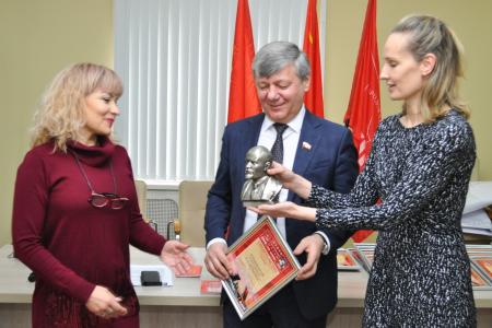 Дмитрий Новиков на партийно-профсоюзных курсах в Санкт-Петербурге: “Возможности профсоюзов и влияние коммунистов должны служить рабочему классу и всем трудящимся”