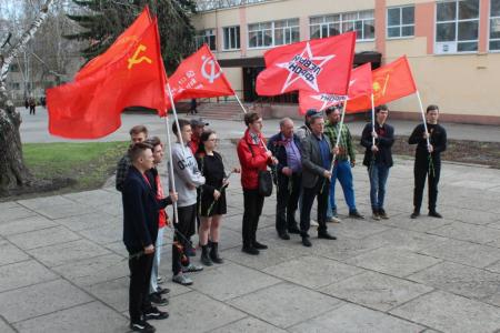 Коммунисты Пензы отметили День космонавтики
