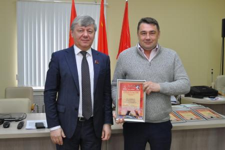 Дмитрий Новиков на партийно-профсоюзных курсах в Санкт-Петербурге: “Возможности профсоюзов и влияние коммунистов должны служить рабочему классу и всем трудящимся”