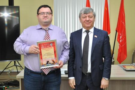 Дмитрий Новиков на партийно-профсоюзных курсах в Санкт-Петербурге: “Возможности профсоюзов и влияние коммунистов должны служить рабочему классу и всем трудящимся”