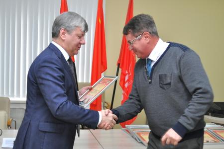 Дмитрий Новиков на партийно-профсоюзных курсах в Санкт-Петербурге: “Возможности профсоюзов и влияние коммунистов должны служить рабочему классу и всем трудящимся”