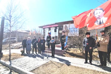 Коммунисты отметили День образования Якутской АССР