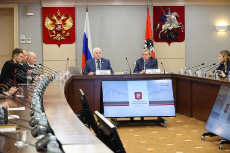 Слава первооткрывателям космоса! Круглый стол в Мосгордуме