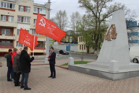 Брянские коммунисты почтили память известного большевика И.И. Фокина