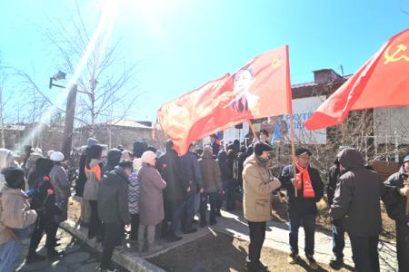Коммунисты отметили День образования Якутской АССР