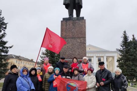 Коммунисты Ленинградской области отметили 154-й день рождения Владимира Ильича Ленина