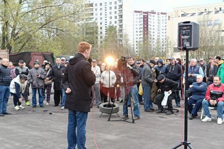 Д.А. Парфенов: «Гаражники Юго-Запада города Москвы вышли на защиту своих прав»