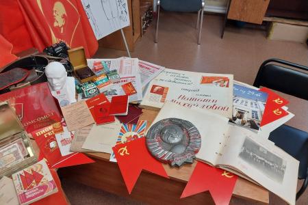 Тамбовская область. При участии КПРФ организована выставка «Моя семейная династия»