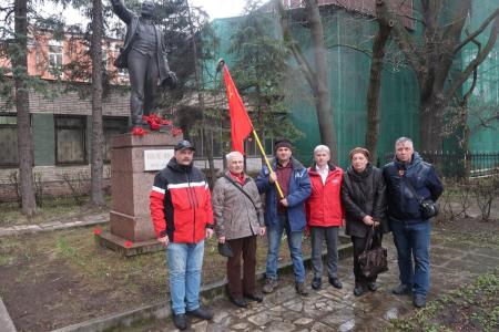 Санкт-Петербург. Райкомы КПРФ провели мероприятия, приуроченные ко Дню рождения Ленина