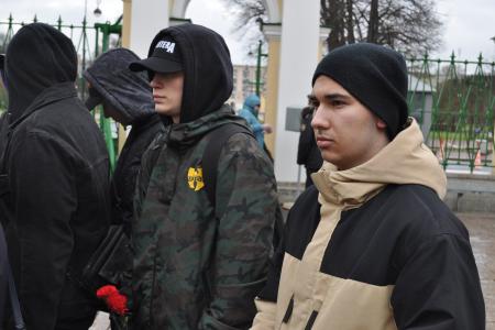 Санкт-Петербург. Коммунисты пришли к Смольному в День рождения великого революционера