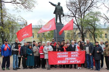 Калуга. Митинг в День рождения Ленина